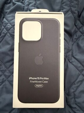 Apple FineWoven Case for iPhone 15 Pro Max - Deep Purple